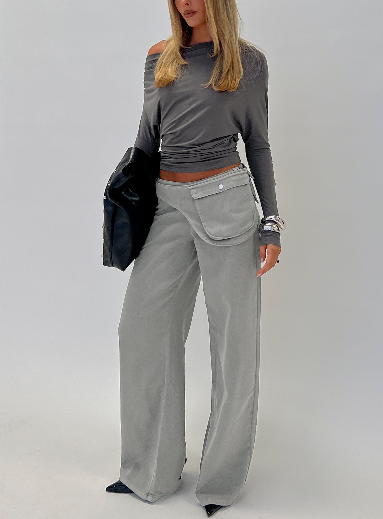 Incognito Low Rise Wide Leg Cargo Jeans Grey