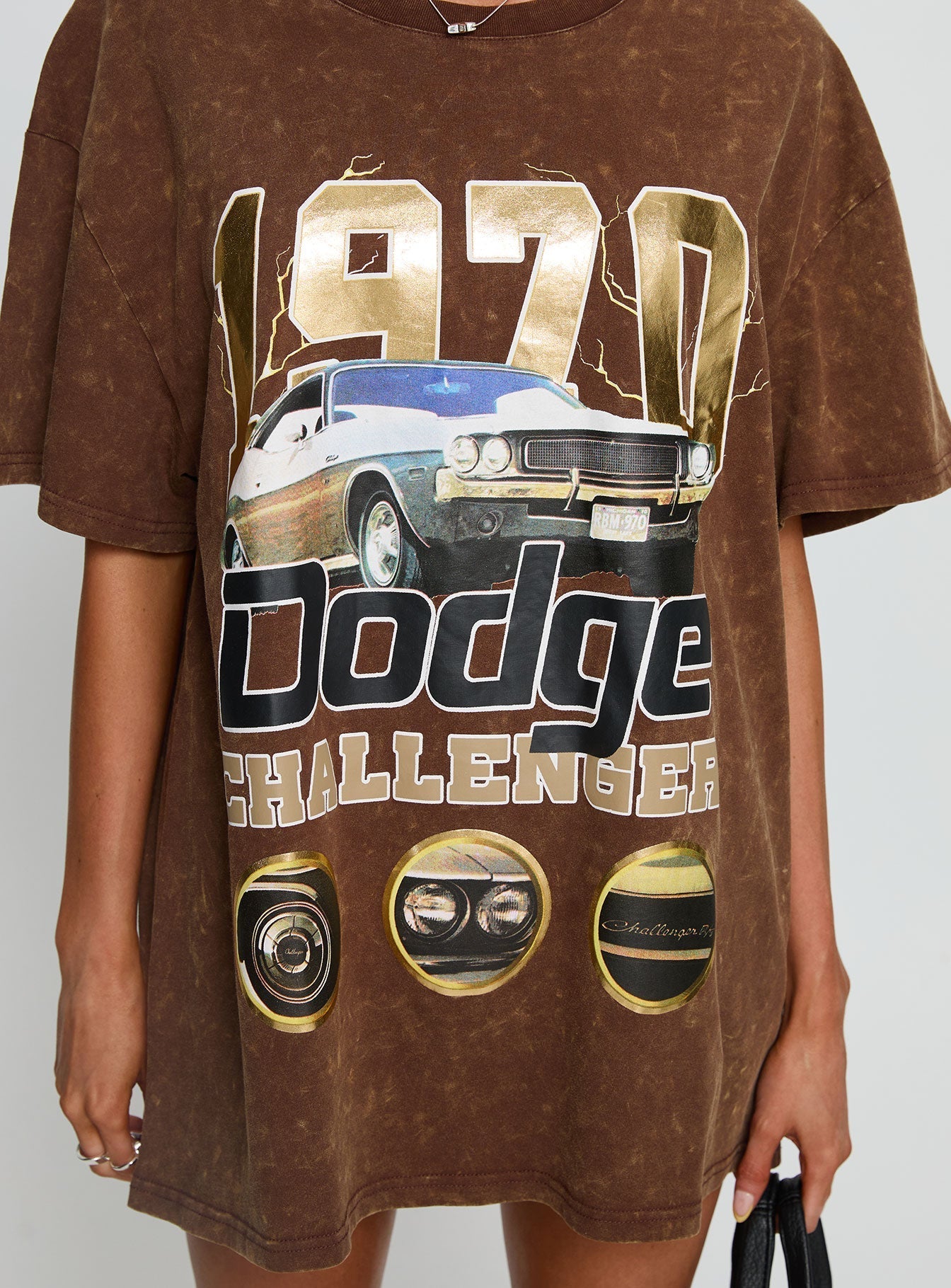 1970 Dodge Charger Oversied Graphic Top Brown